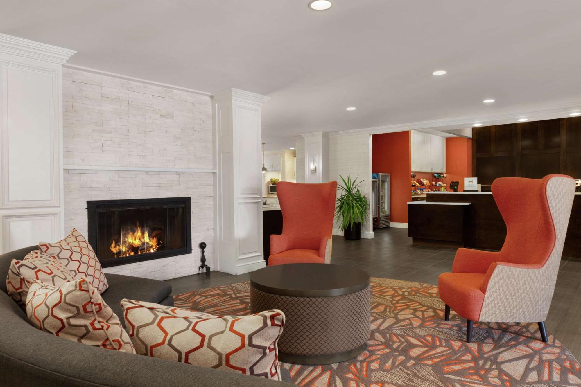 Addison Suites Bagian luar foto