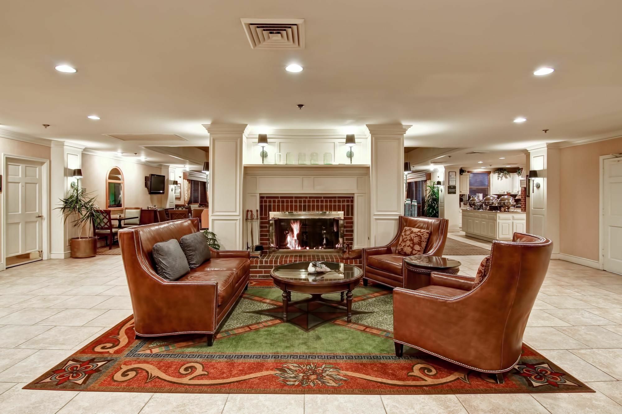 Addison Suites Bagian luar foto